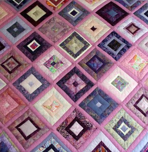 2014.12.27_PINK_DIAMONDS_QUILT08_FRONT